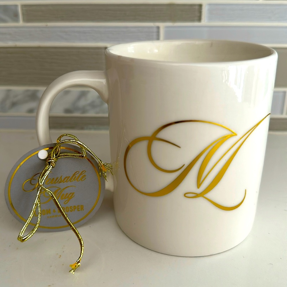 Sandalwood and Iris candle 🕯️ letter M ceramic 12 oz mug combo